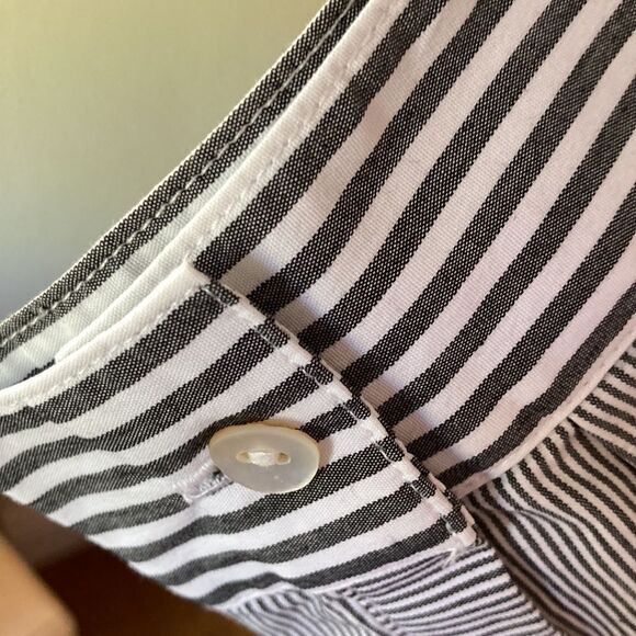 J Jill Black & White Striped Button Down Long Sleeve Shirt Size Medium - Picture 5 of 12